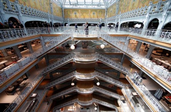 Παρίσι: Το ιστορικό La Samaritaine ανοίγει και πάλι τις πύλες του