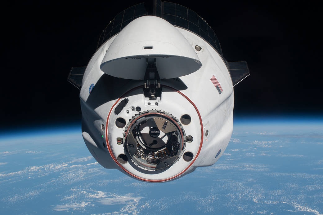 Το SpaceX Dragon έφτασε στο Διεθνή Διαστημικό Σταθμό