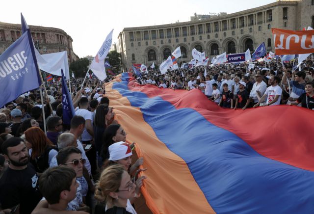 Αρμενία: Οι αυριανές εκλογές, η ήττα από τους Αζέρους και ο ρόλος της Τουρκίας