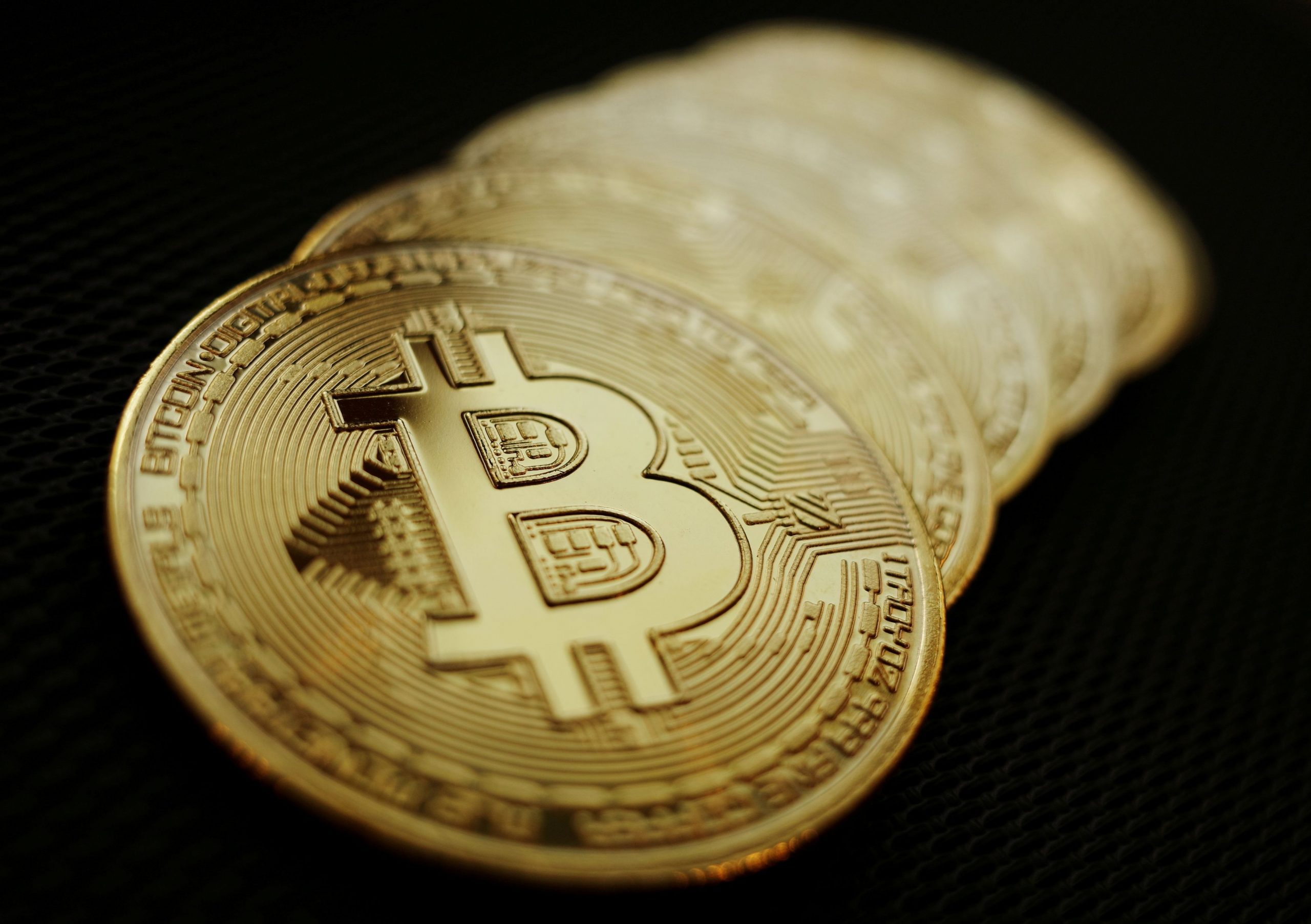 Bitcoin – Άλμα πάνω από τα 42.000 δολάρια