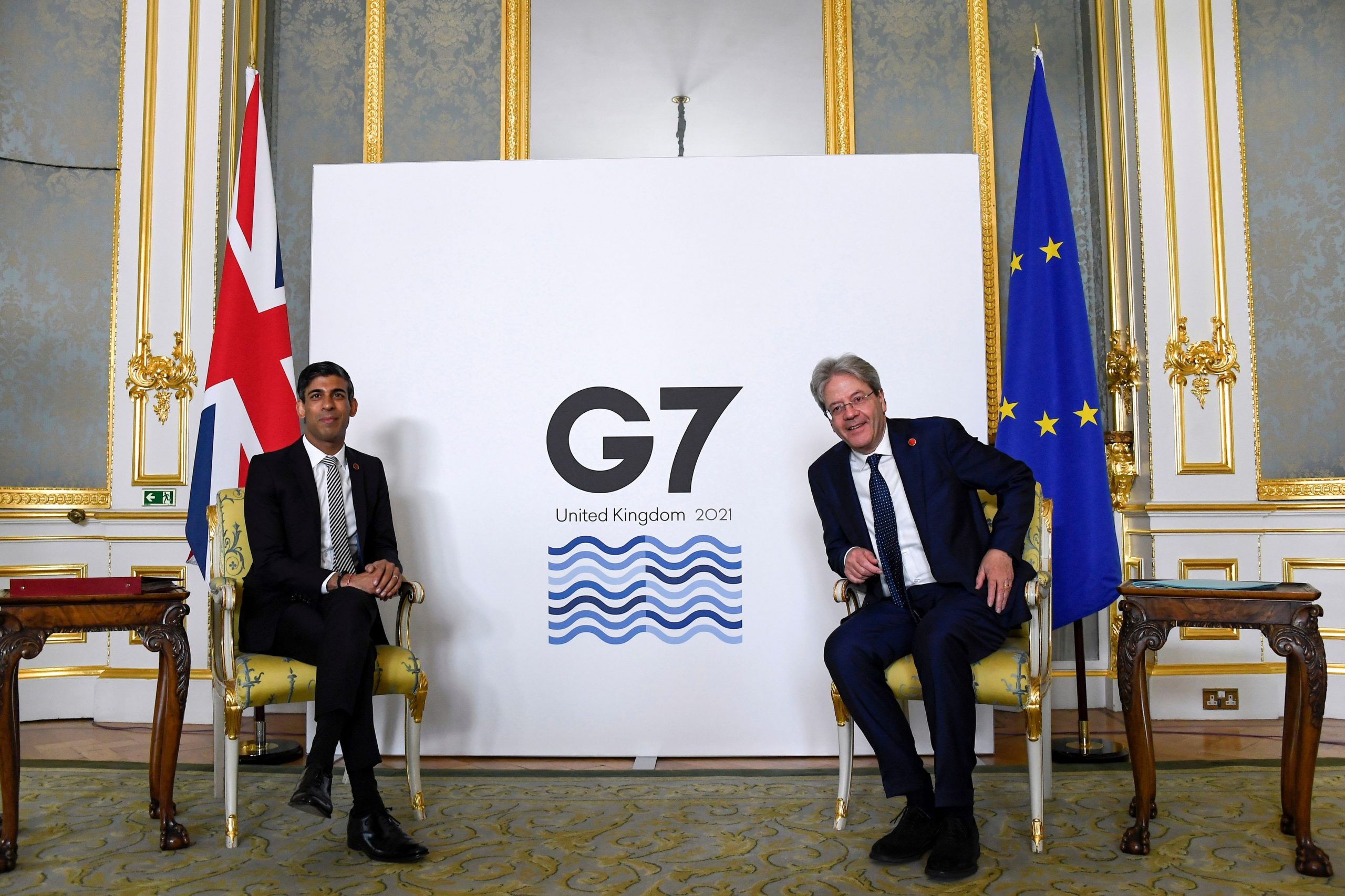 Συμφωνία G7: Σχεδόν… αδιάφορα «σφύριξαν» οι μετοχές των αμερικανικών τεχνολογικών κολοσσών