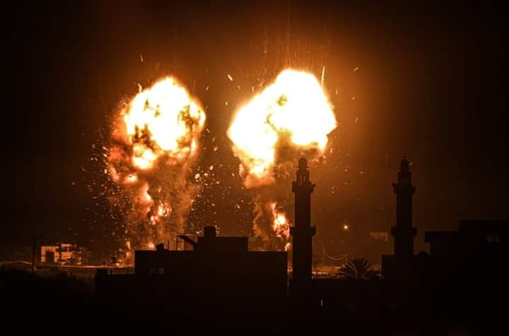 Ισραήλ: Οι πρώτοι βομβαρδισμοί στη Γάζα από την κυβέρνηση Μπένετ [Video]