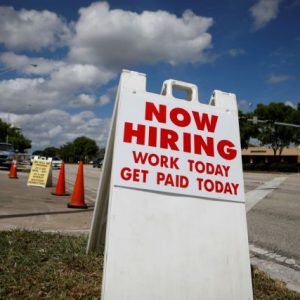 ΗΠΑ: Ξεπέρασαν τα 10 εκατ. οι κενές θέσεις εργασίας