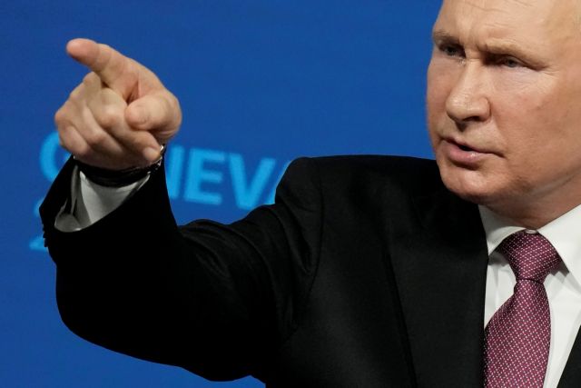Ο «μπαμπούλας» Πούτιν είναι πολύ χρήσιμος για κάποιους στην Ευρώπη…