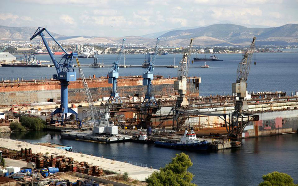 What the PM and shipowner Prokopiou said about the Skaramagas Shipyards