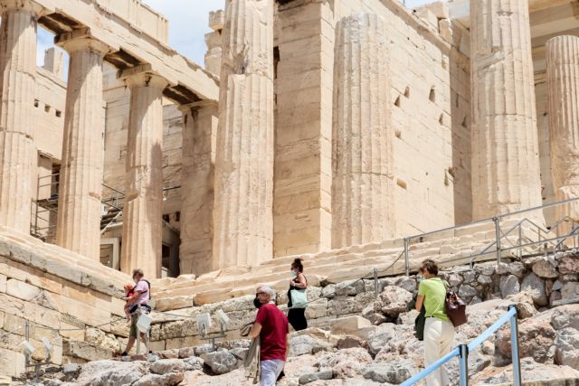 Athens hotels show average occupancy close to 2019 levels
