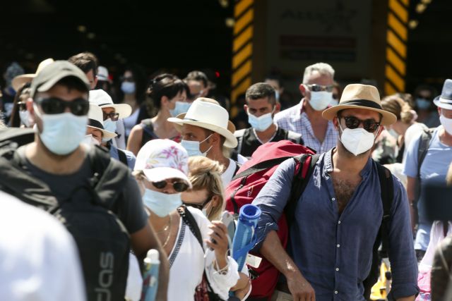 Greece scraps obligatory wearing of face masks outdoors, as of Thur.