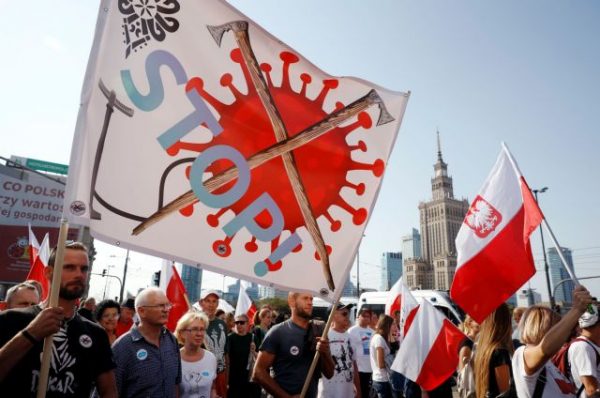 Πολωνία: Εφταήμερη καραντίνα σε ταξιδιώτες που έρχονται από την Βρετανία