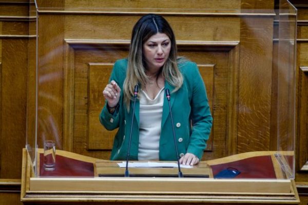 Ζαχαράκη: Στήριξη του ελληνικού τουριστικού προϊόντος, με ποιοτικά χαρακτηριστικά