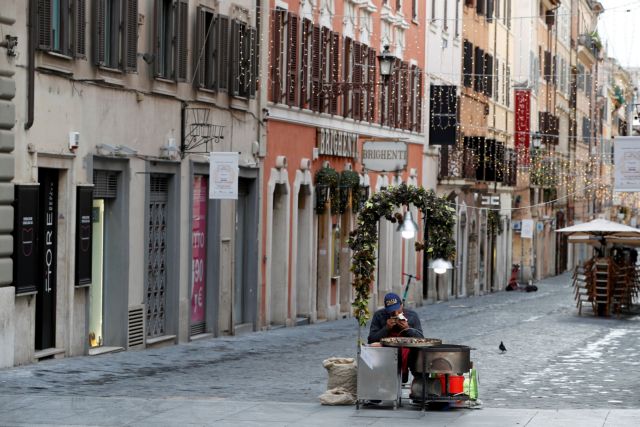 Ιταλία: Τη Δευτέρα μετατρέπεται σε «λευκή ζώνη»