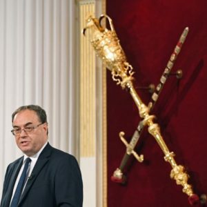 Brexit: Θα συνεχιστούν οι αρνητικές συνέπειες στην βρετανική οικονομία – Οι εκτιμήσεις του Μπέιλι