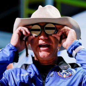 Blue Origin: Ο Μπέζος την χρηματοδοτεί με 30 δισ. δολ… από την τσέπη του