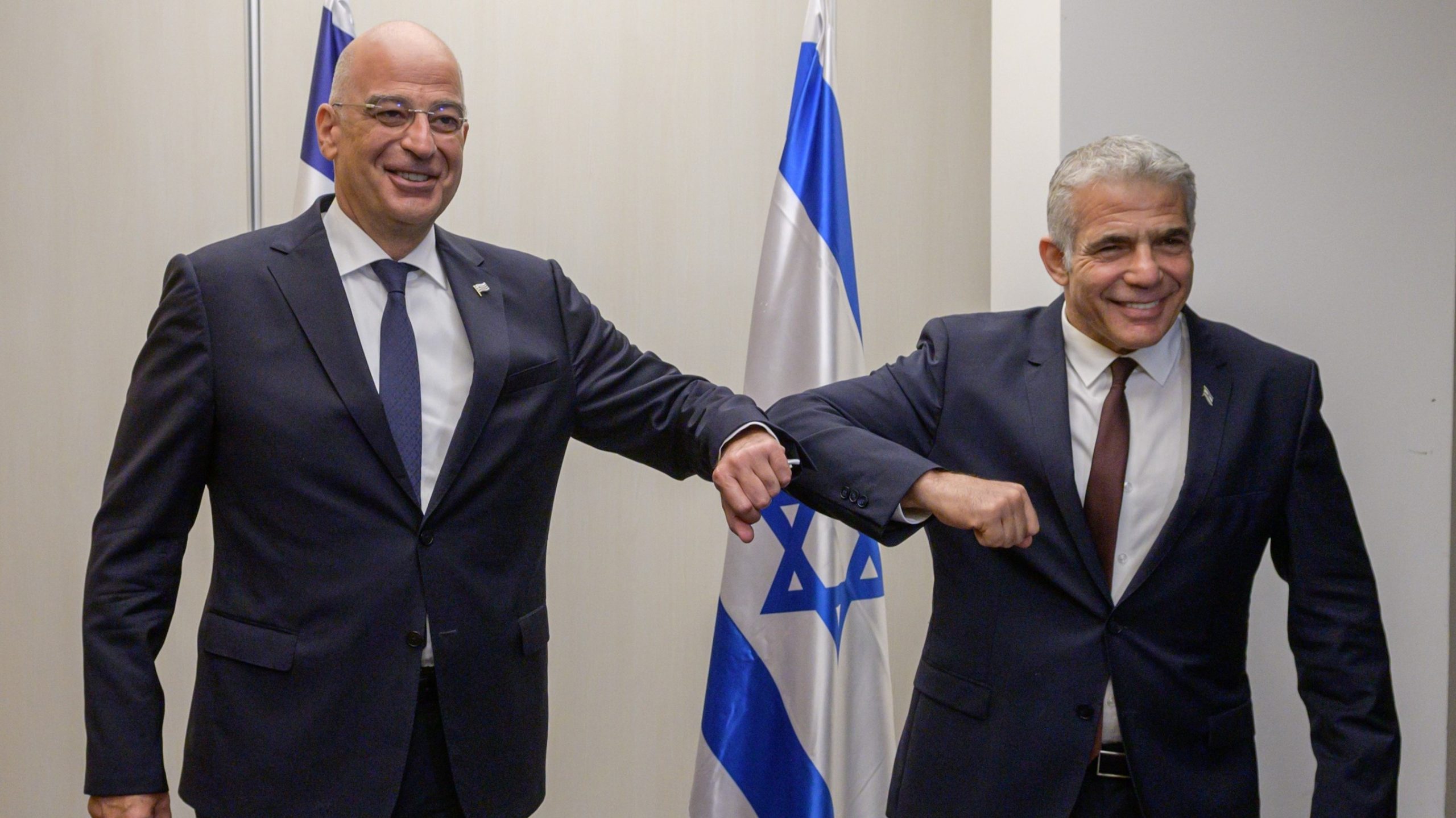 Dendias, Lapid discuss developments in eastern Mediterranean