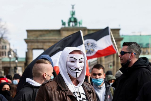 Γερμανία – Δικαστήριο απαγόρευσε τις διαδηλώσεις κατά των μέτρων