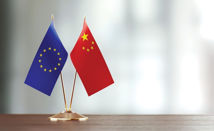 Κίνα: Επιδιώκει αναθέρμανση της σχέσης με την ΕΕ