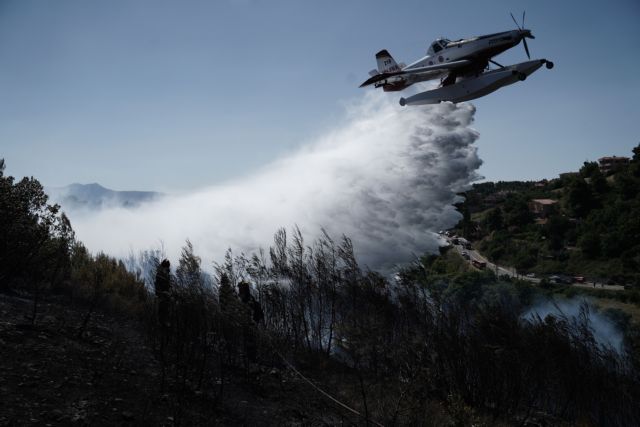 Υψηλός κίνδυνος πυρκαγιάς για Αττική, Εύβοια και άλλες τρεις περιοχές