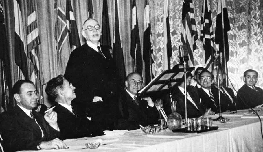 Σαν σήμερα το 1944 ένα νέο διεθνές νομισματικό σύστημα αναδύεται στο Μπρέτον Γουντς