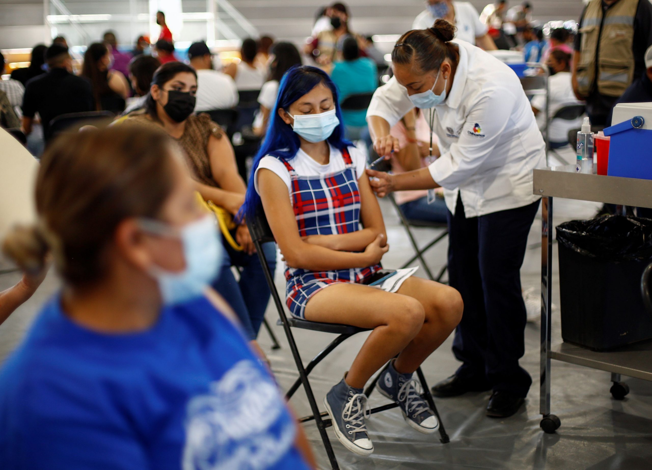 Οι ΗΠΑ δείχνουν τον δρόμο και στο μέτωπο των υποχρεωτικών εμβολιασμών