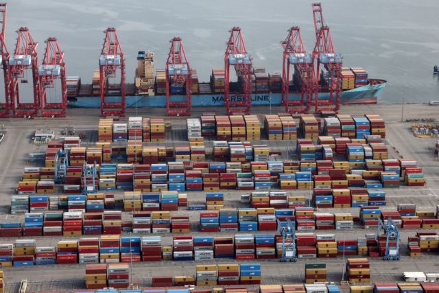 ΗΠΑ: Αυξάνεται η συμφόρηση στα λιμάνια της Δυτικής Ακτής