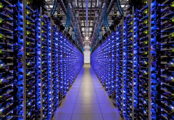 Το «μυστικό» της Microsoft και η εξομολόγηση της Λαγκάρντ