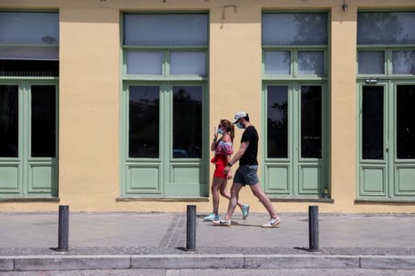 Τουρισμός χωρίς πυξίδα: Το νέο χωροταξικό βυθίζεται στις καθυστερήσεις