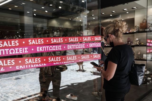 Summer Sales: Big discounts, high expectations for merchants