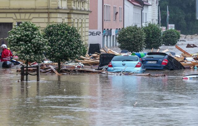 Γερμανία: Βιβλική καταστροφή από τις πλημμύρες – στους 33 οι νεκροί