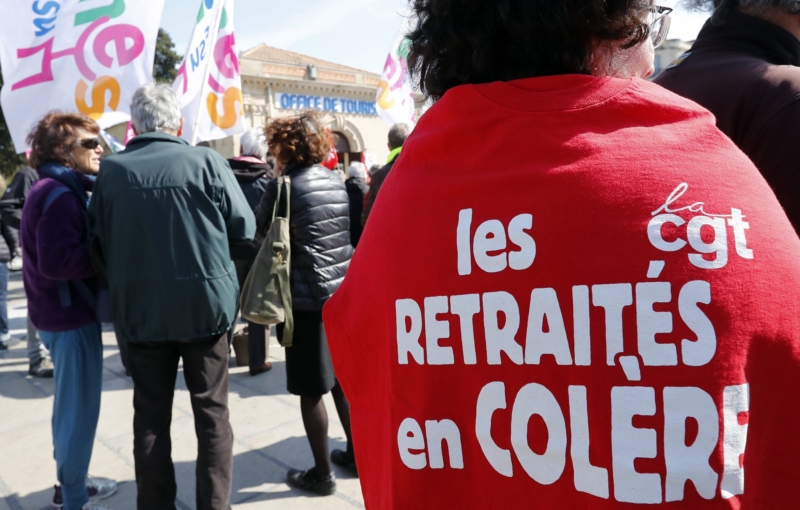 Γαλλία: Μόνο 20% των ψηφοφόρων εγκρίνουν την αύξηση του ορίου ηλικίας από τα 62 στα 64 έτη