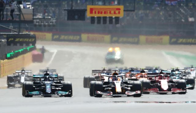 Formula1: Κομμάτια το μονοθέσιο του Φερστάπεν [βίντεο]