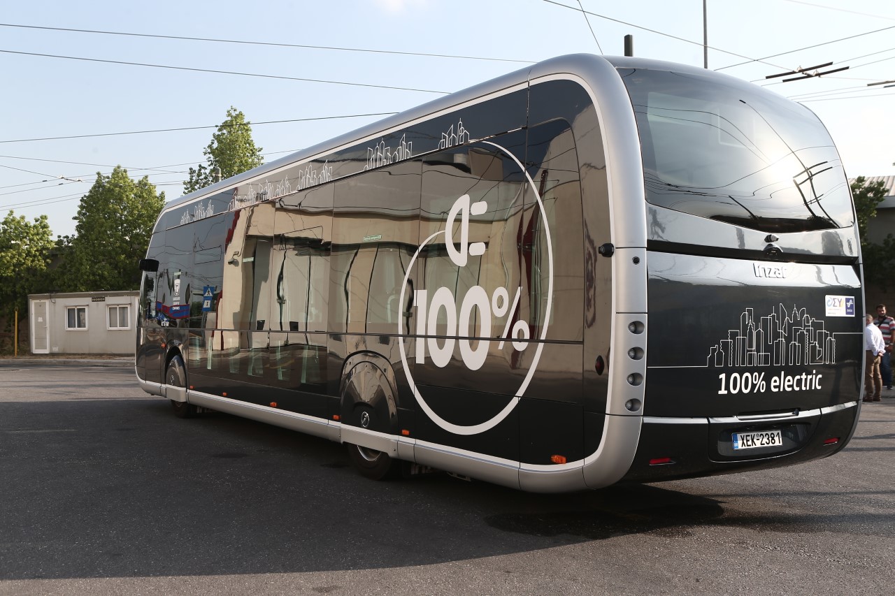 Καραμανλής: Μέσα στο 2022 τα πρώτα ηλεκτρικά λεωφορεία στην Αθήνα
