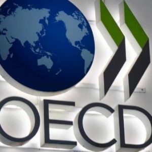ΟΟΣΑ: Παραμένει ισχυρή η ανάπτυξη για την Ελλάδα – Στο 2,2% το ΑΕΠ
