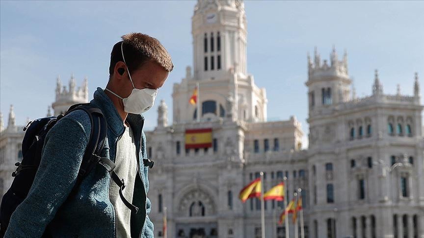 Ισπανία: «Πρωταθλήτρια» στα κρούσματα στην Ευρώπη λόγω μετάλλαξης Δέλτα