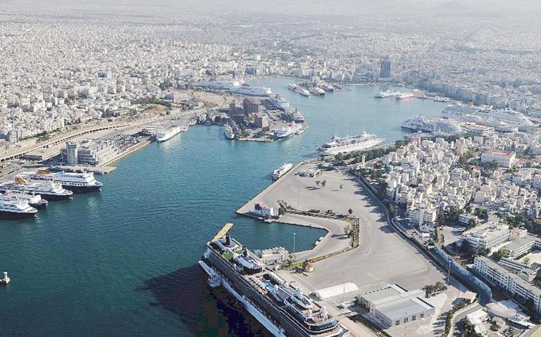 Shipping ministry cites effort to end strike at port of Piraeus