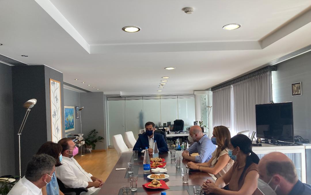 Harris Theocharis – Meeting with representatives of tourism from Edipsos