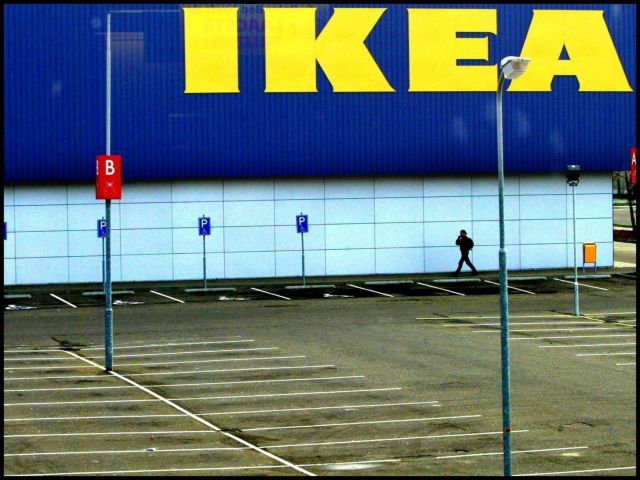 IKEA: Πού έχει στραφεί για την προμήθεια ξυλείας