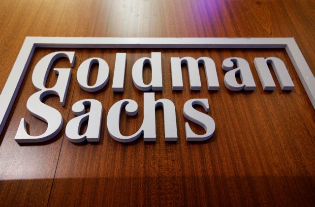 Αυξήσεις μισθών σε νέους αναλυτές από την Goldman Sachs