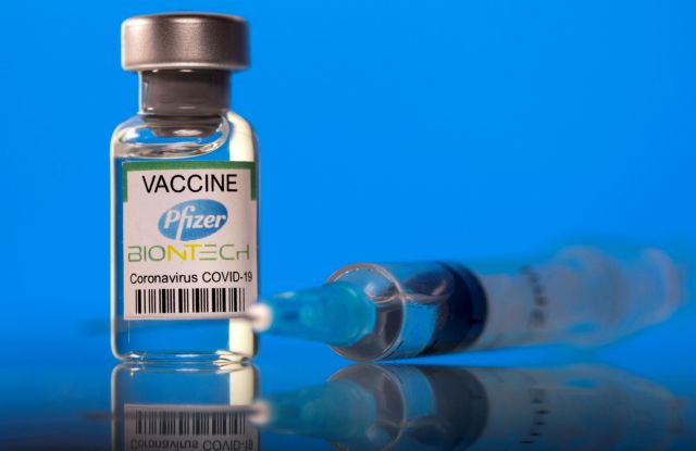 Covid-19: Συμφωνία ΕΕ με BioNTech – Pfizer για παράδοση νέων παρτίδων εμβολίων