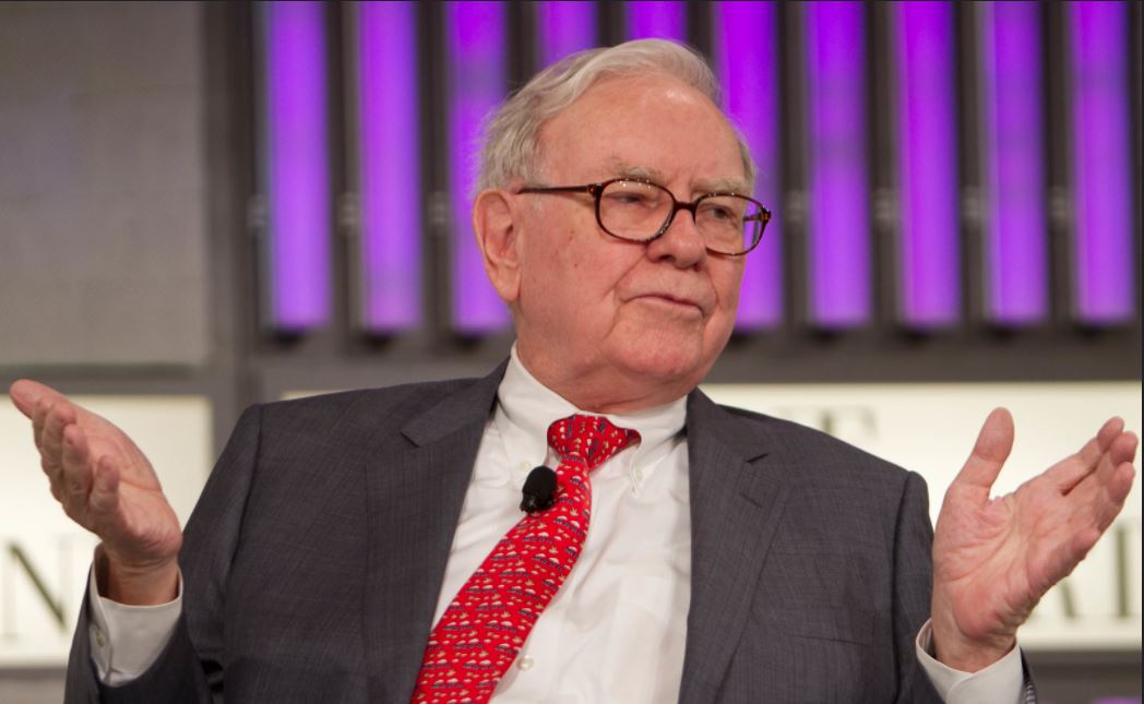 Berkshire Hathaway: Η μετοχής της ξεπέρασε το μισό εκατομμύριο δολάρια, αλλά ο Μπάφετ δεν ξέρει τι θα πει… split