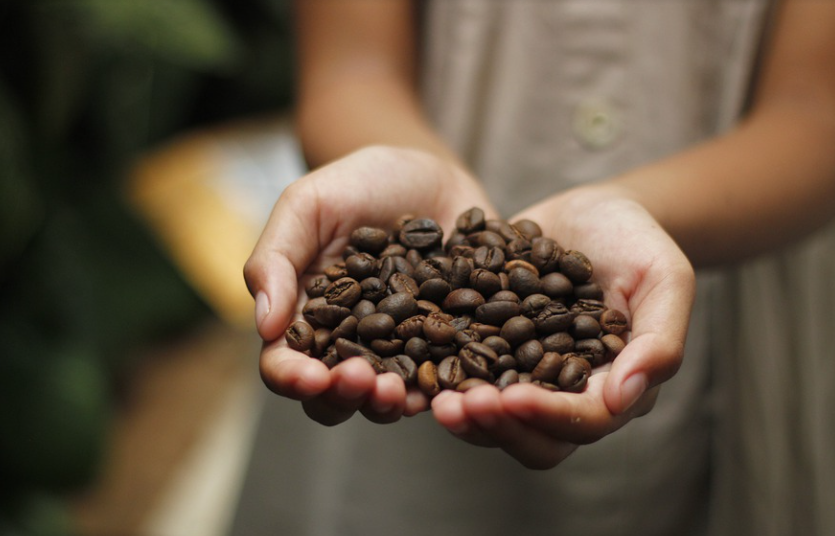 Commodities: Ασχημα νέα για την τιμή του καφέ και της ζάχαρης