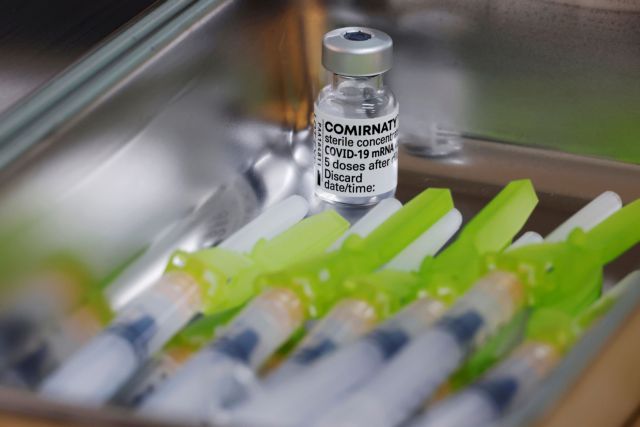 Πόσο προστατεύουν τα εμβόλια από τις μεταλλάξεις – Τι δείχνει νέα έρευνα