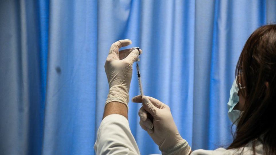 Έκκληση Κοντοζαμάνη για εμβολιασμό υγειονομικών – «Ο νόμος θα εφαρμοστεί»