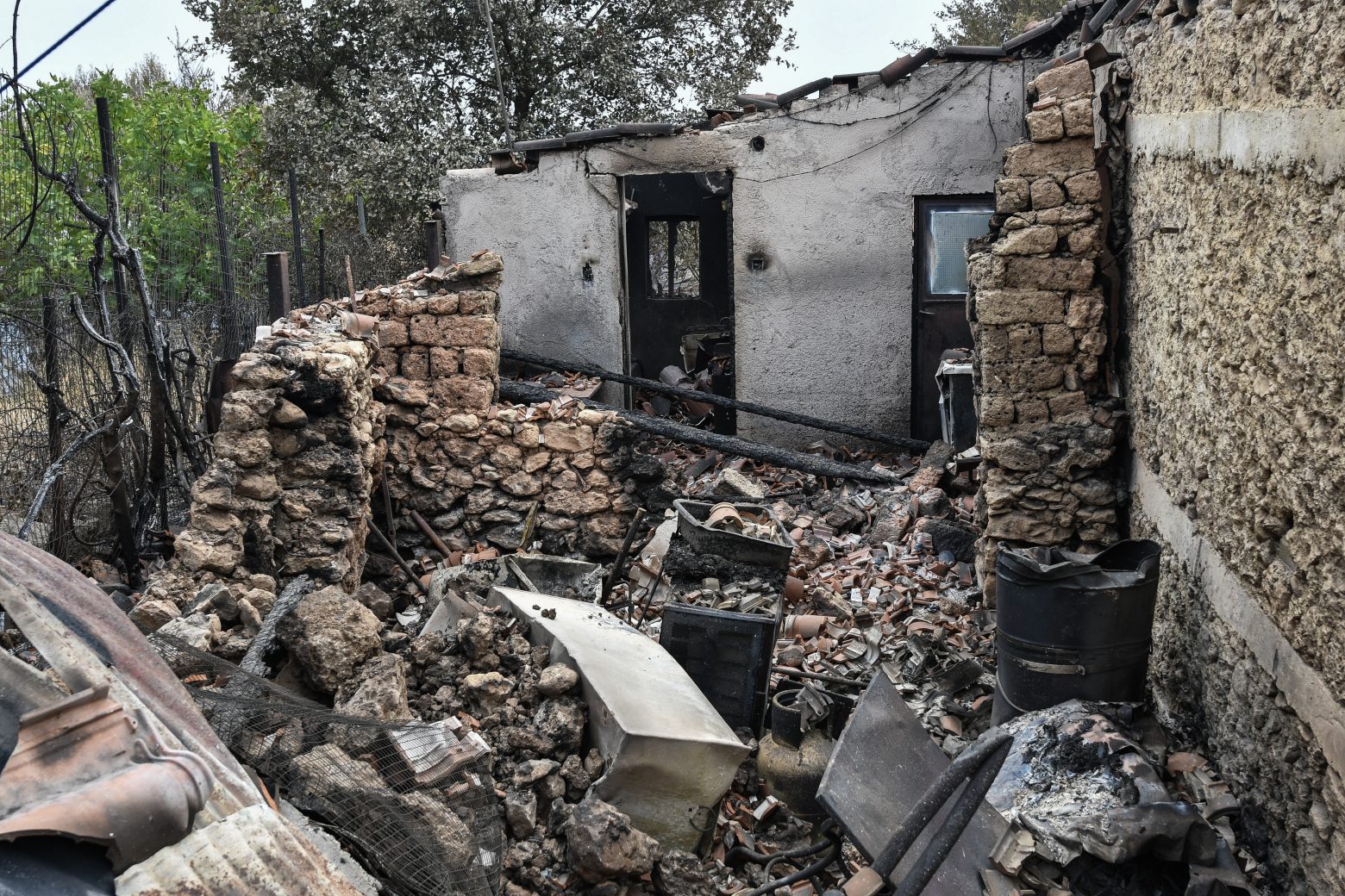 Μέσα στον μήνα τα πρώτα χρήματα στους πυρόπληκτους