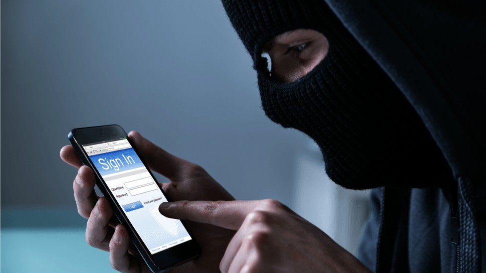Ελβετία: Χάκερς έκλεψαν τους αριθμούς των κινητών τηλεφώνων 2.800 αστυνομικών