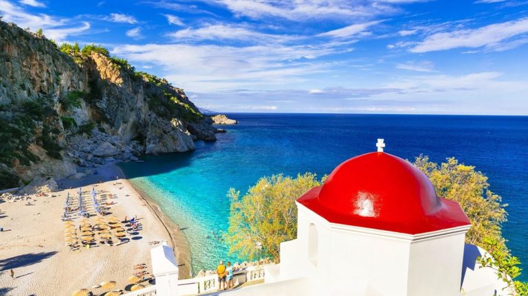 Κάρπαθος – Παραλίες με κρυστάλλινα νερά και εξωτική ομορφιά