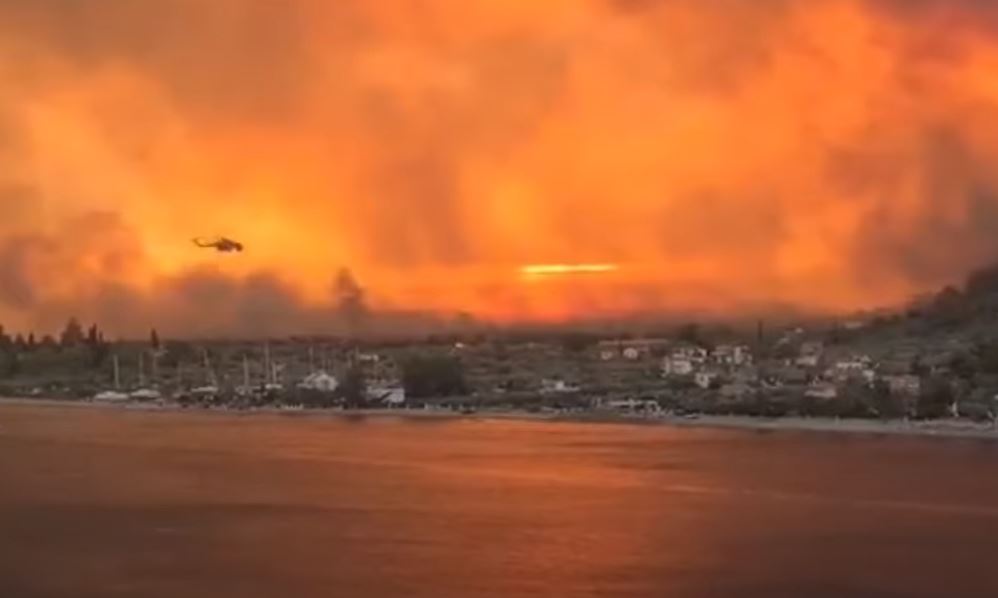 Λίμνη Εύβοιας – Σε 4 μέτωπα εκτείνεται η καταστροφική πυρκαγιά [Videos]