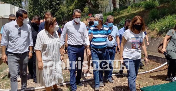 Fire in Ilia – PM Kyriakos Mitsotakis in fire-affected Ilia