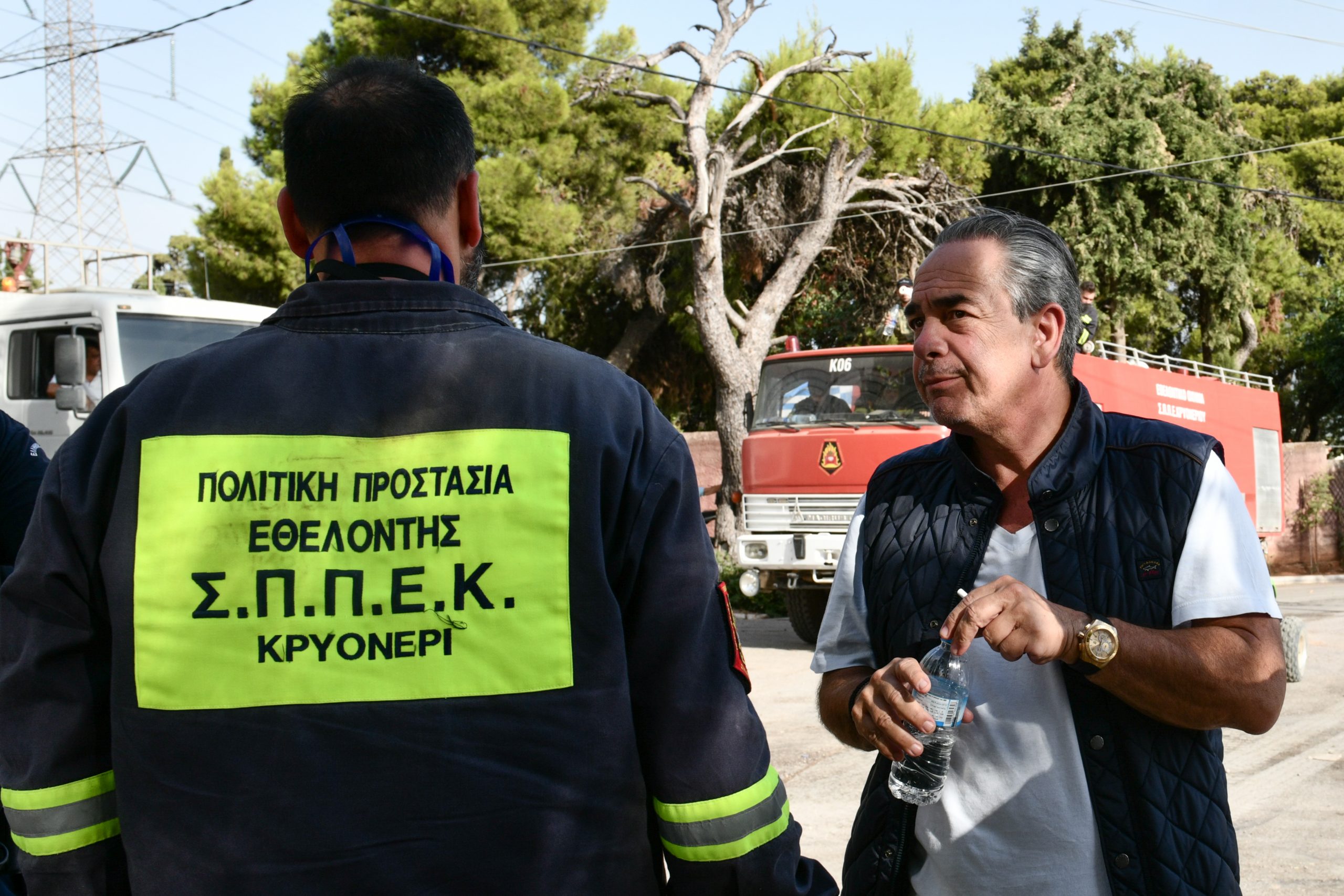 ΕΒΕΠ – Δωρεά σε Κιβωτό του Κόσμου και Πυροσβεστικό Σώμα στη μνήμη του Κ. Μίχαλου