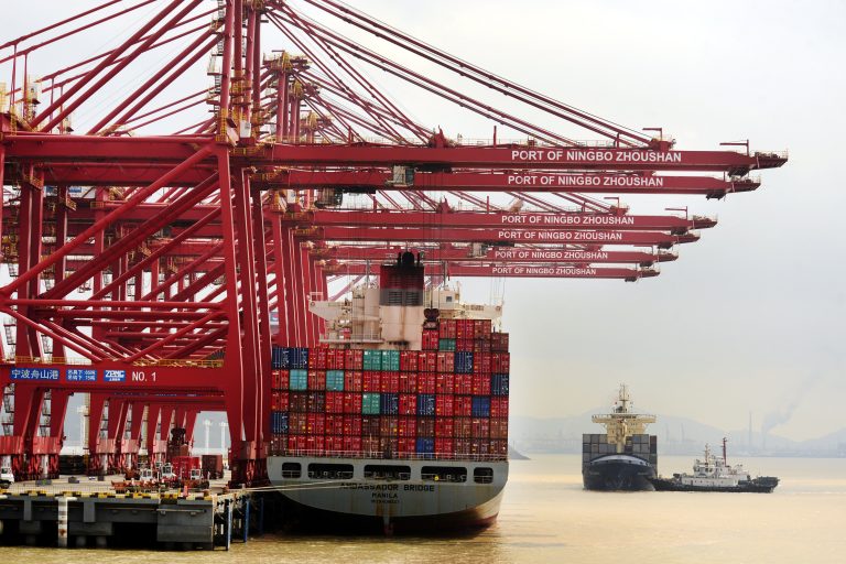 Κίνα – Μερικώς κλειστό «μέχρι νεωτέρας» το τρίτο μεγαλύτερο λιμάνι στον κόσμο
