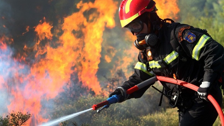 ΟΠΕΚΑ – Ενίσχυση 6.000 ευρώ σε άτομα που τραυματίστηκαν στις πυρκαγιές Ιουλίου/Αυγούστου 2021