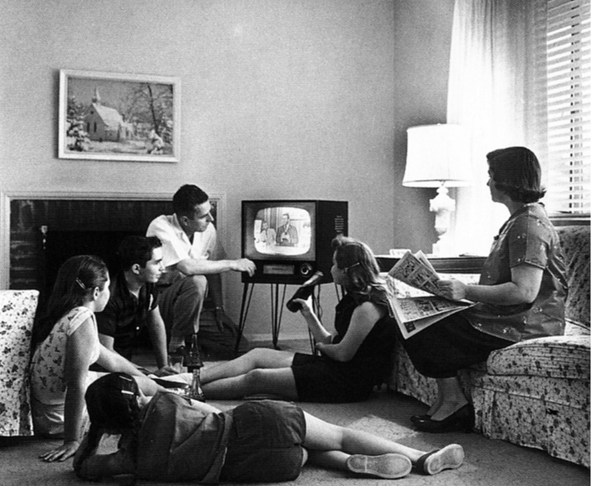 Το «μαγικό κουτί» που ονομάζουμε τηλεόραση γίνεται 90 ετών